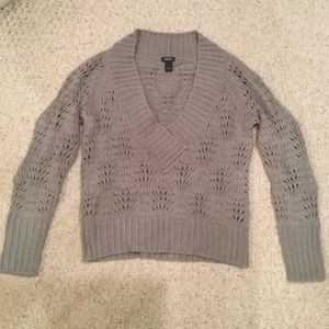 Kenneth Cole V-neck sweater